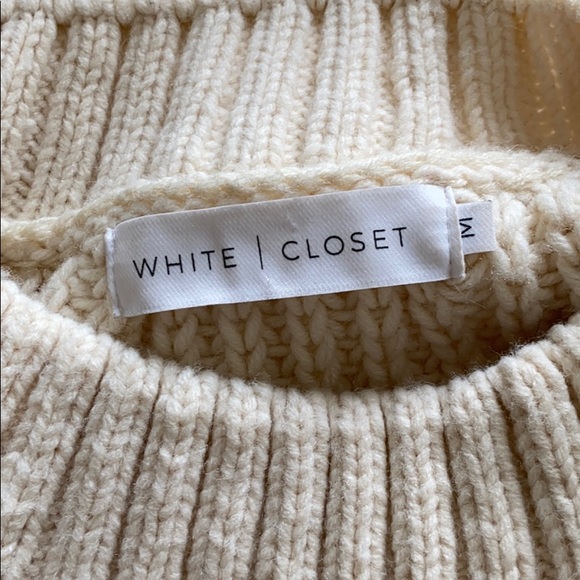 Cream Vintage Frilly Sweater - Picture 4 of 4